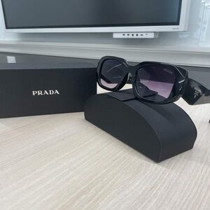 Prada PR 17WS Sunglasses Black Frame Violet Lense